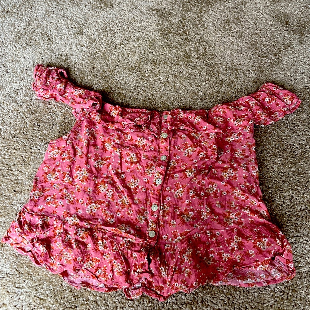 American Eagle crop top